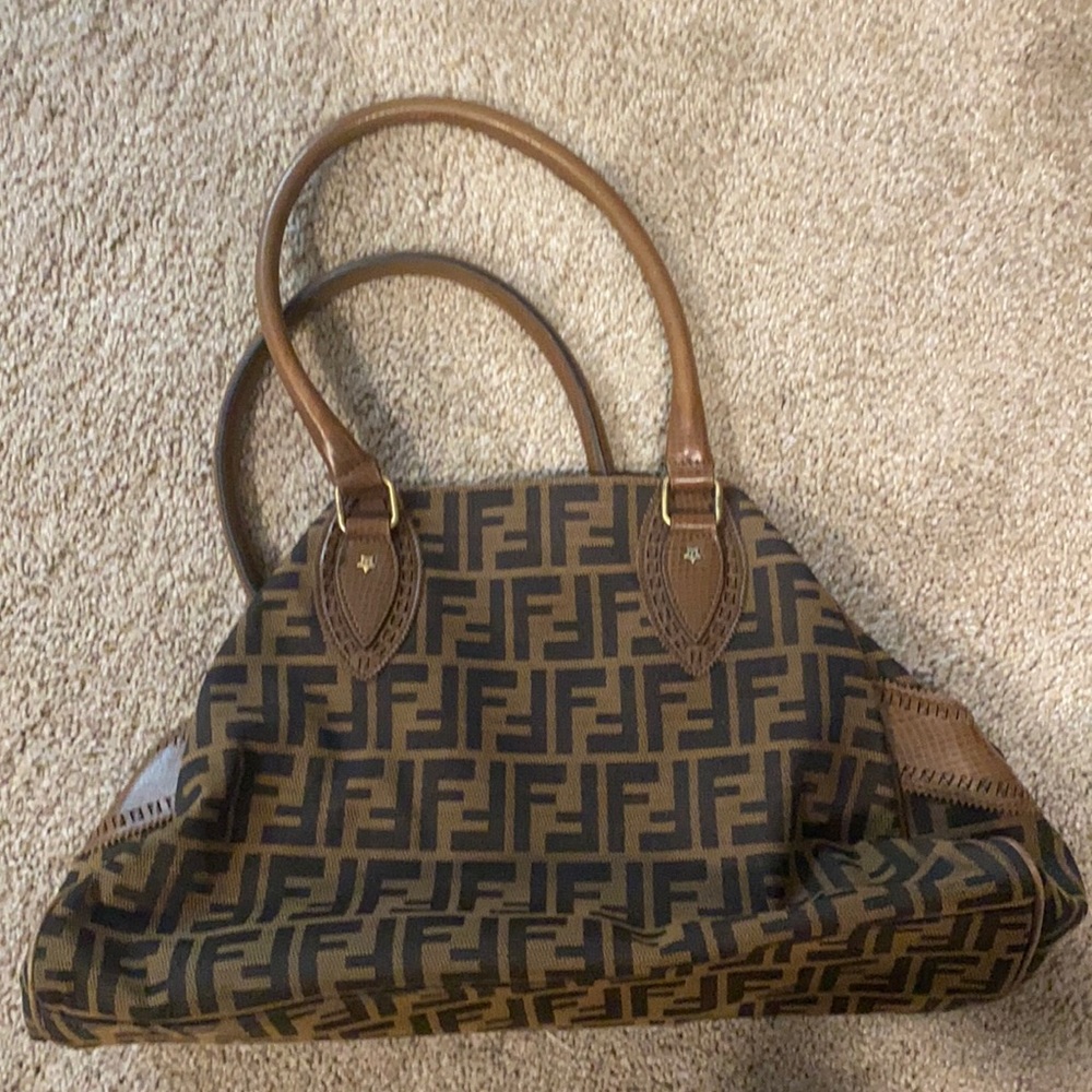 Fendi purse
